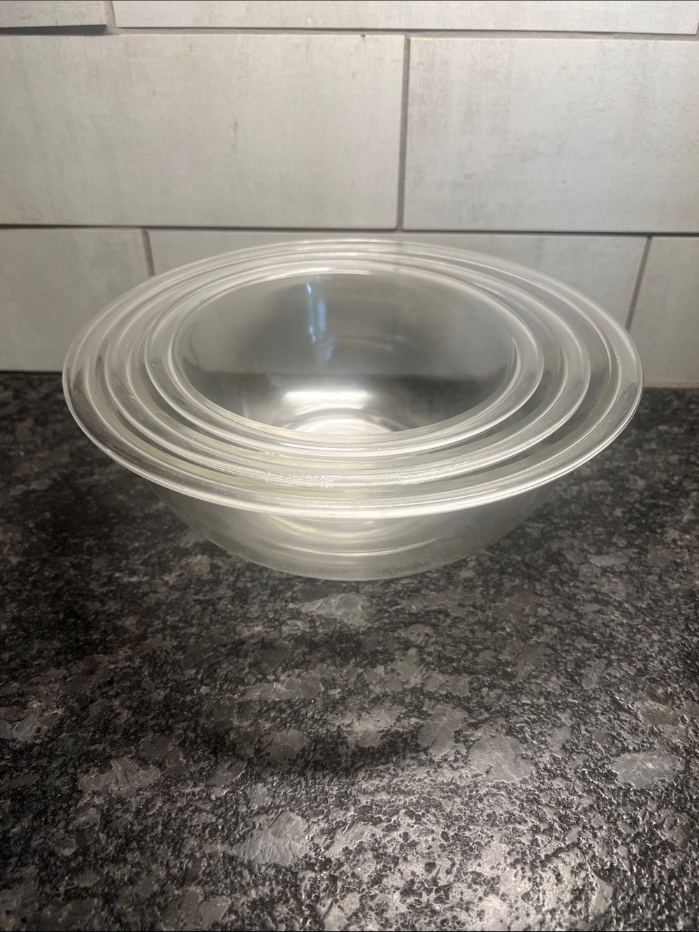 Pyrex Clear Glass Nesting Bowls - Transparent Set. Great condition